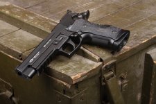 Разборка пневматического пистолета Gletcher SS P226-S5
