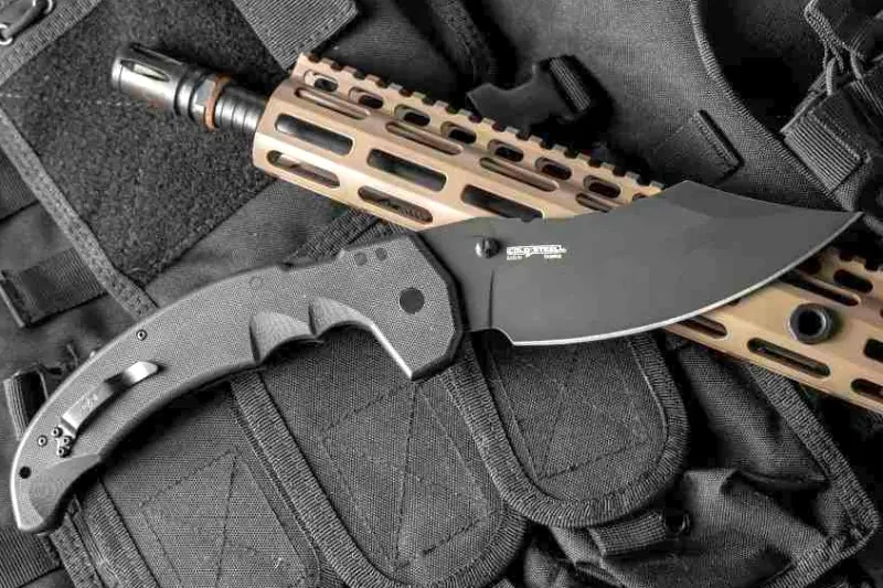 Складаний ніж Cold Steel Mayhem Blackout з потужним клинком зі сталі CPM-S35VN.