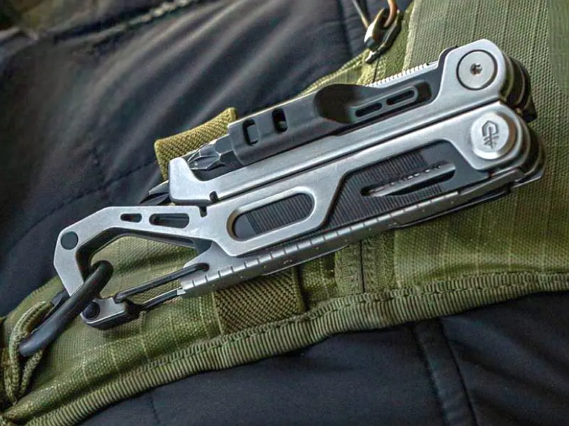 Мультитул Gerber Stakeout Drive, універсальний інструмент для дрібного ремонту похідного спорядження