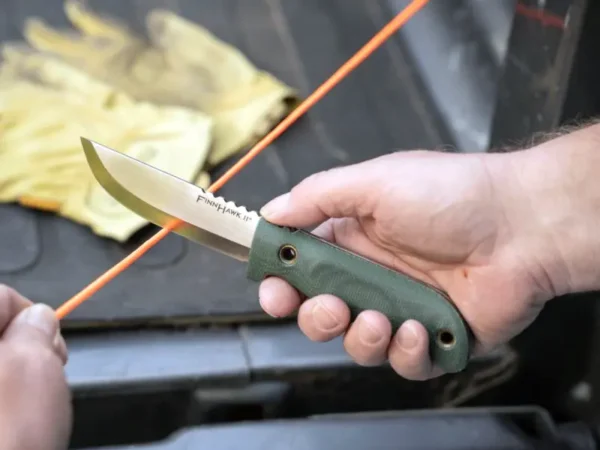 Похідний ніж Cold Steel Finn Hawk II це найновіша модель у серії інструментів для походів та інших видів активного відпочинку від компанії Cold Steel