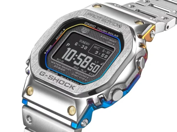 Компанія Casio заявила, що кольори райдужного IP-покриття на кожному екземплярі годинника унікальні