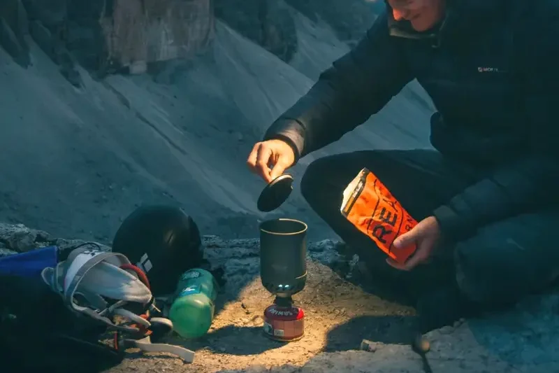 Система приготування їжі Primus Lite Ultra Stove System для складних походів.