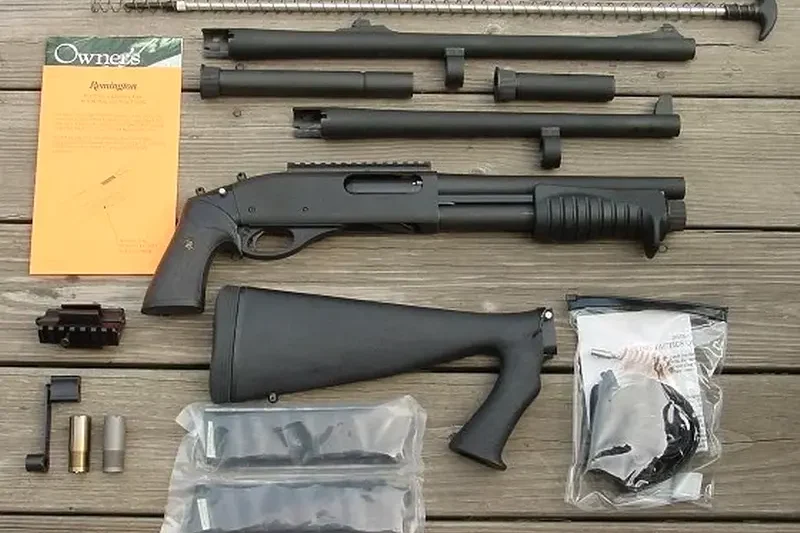 Помповий дробовик Remington 870 MCS 12 калібру для армії США.