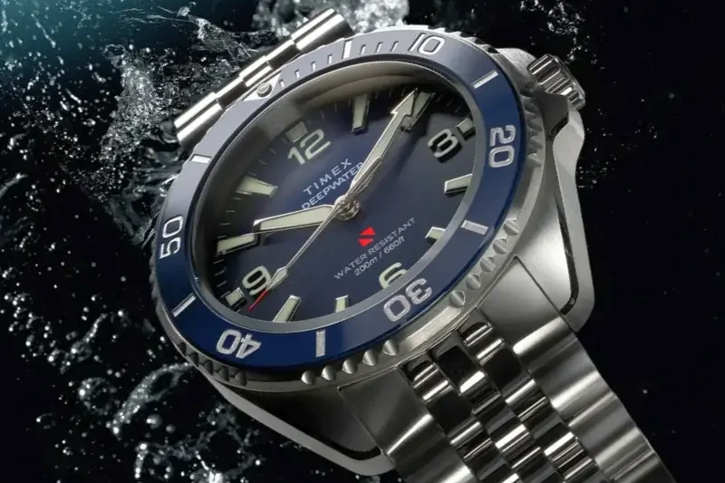 Наручний годинник Timex Deepwater Arctic для дайверів та любителів глибоководних занурень.