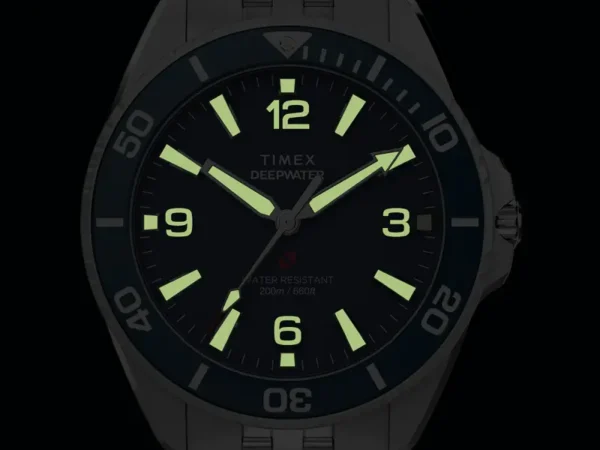 Вперше для серії наручних годинників Timex Deepwater Arctic представлений новий дизайн циферблату з арабськими цифрами