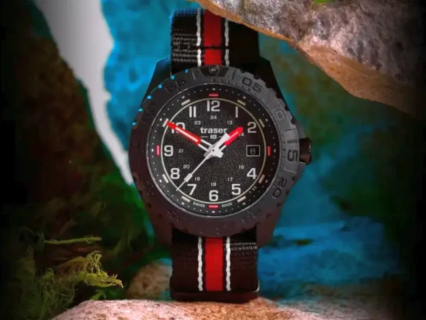 Основні характеристики наручного годинника Traser P96 Outdoor Pioneer
