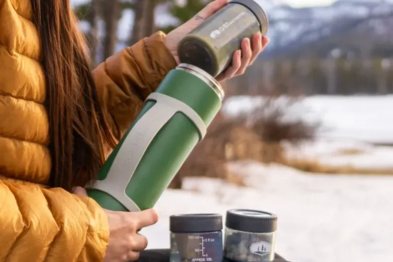 Термоконтейнер GSI Outdoors Glacier Insulated Travel Stack з герметичними ємностями для готових страв і напоїв.