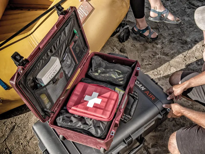 Ударостійкі кейси Pelican Air, Cargo Case, HardBack Laptop Case для захисту обладнання та спорядження