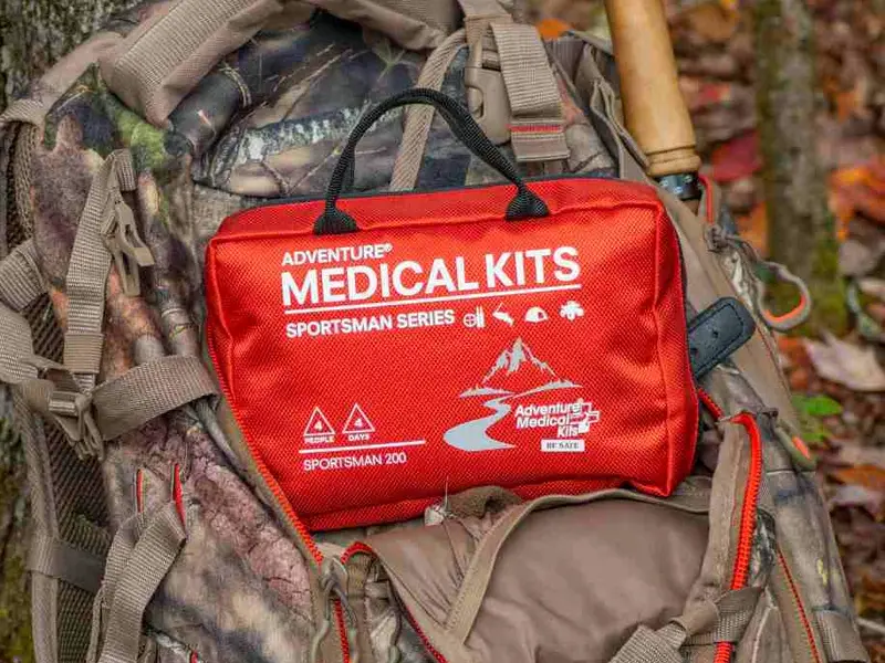 Аптечки першої допомоги Adventure Medical Kits Sportsman 200 для рибалок, мисливців та туристів