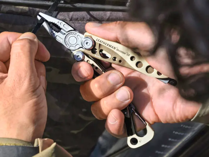 Особливості конструкції мультитулу Leatherman Skeletool CX